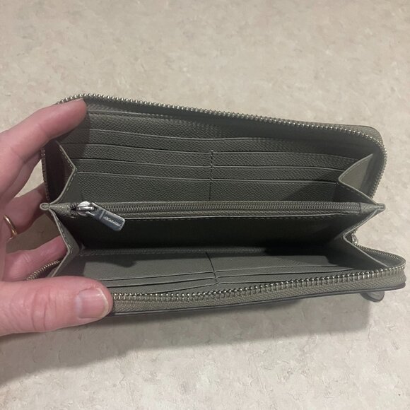 Coach Taupe Pebbled Leather Zip Around  Wallet - Picture 4 of 4